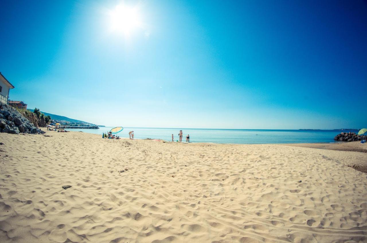 Premier Fort Beach Resort サニービーチ エクステリア 写真